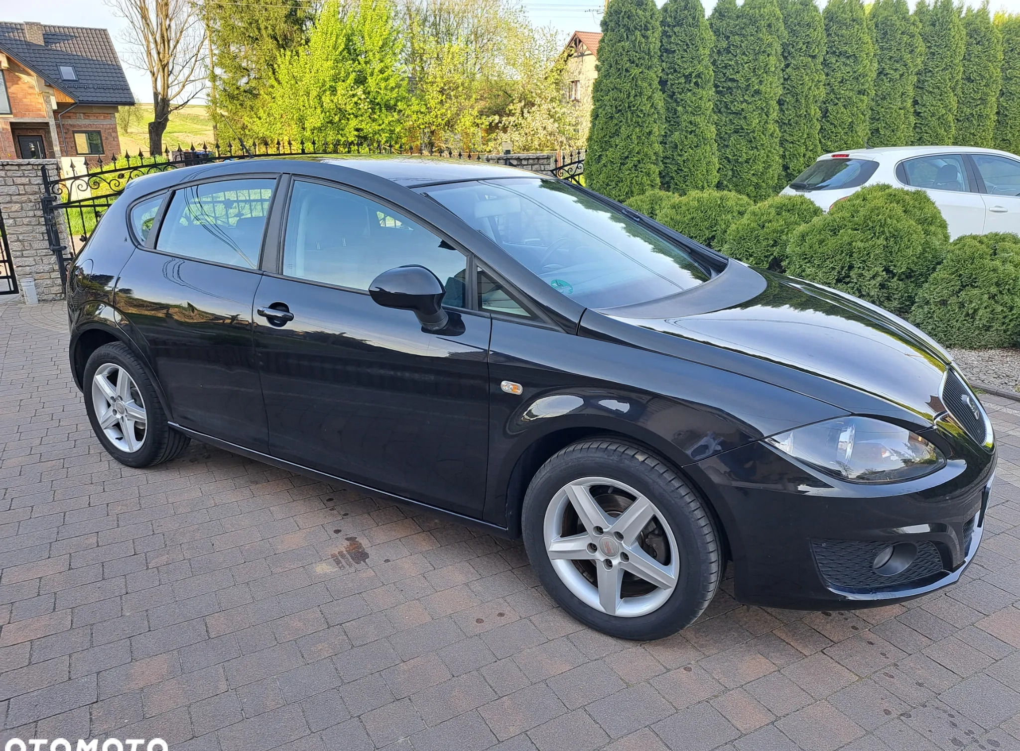 Seat Leon cena 18900 przebieg: 180000, rok produkcji 2009 z Wolbrom małe 211